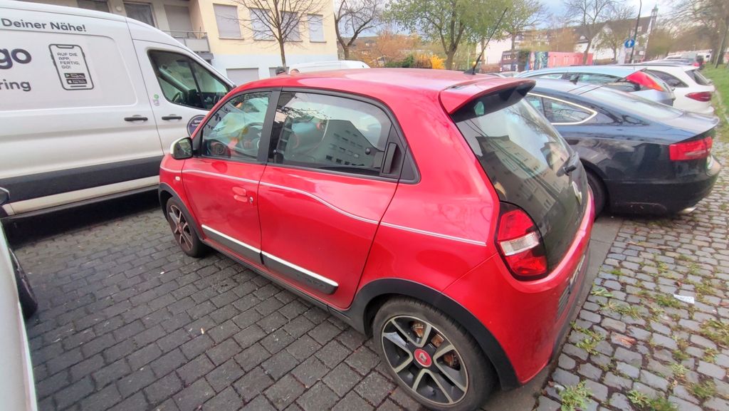 Renault Twingo 92.500 km 7.000 &euro; Düsseldorf 40233