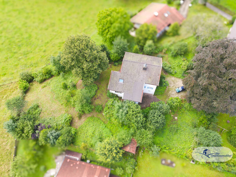 Traumhaftes Grundstück mit Altbestand und unverbaubarem Bergblick