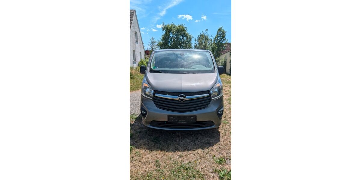 Opel Vivaro 204.001 km 10.499 &euro; Crailsheim 74564