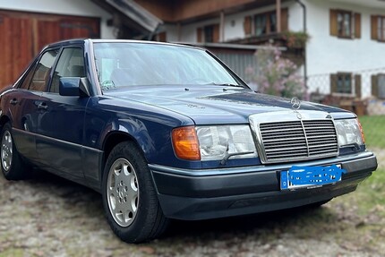 Mercedes-Benz E 260 238.500 km 8.900 € Weilheim 79809