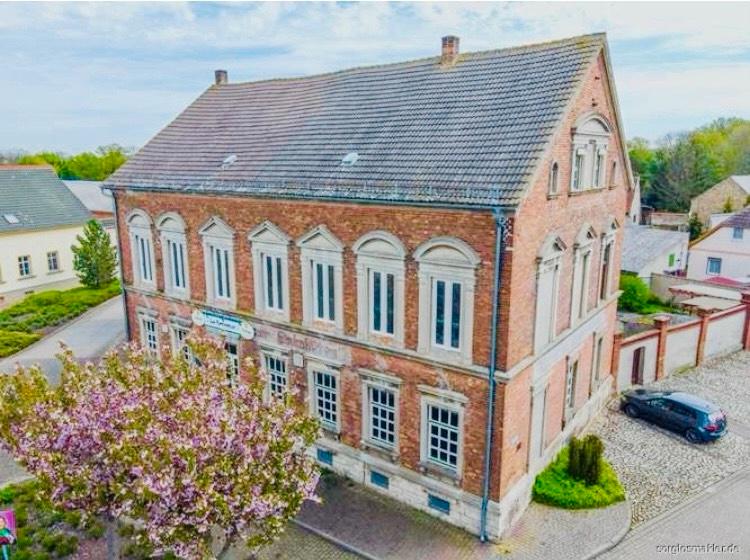 Einfamilienhaus Egeln - 3 Zimmer, 200 m&sup2;, 1.100&euro; | Angebot:24399843