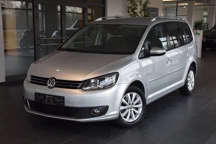 VW Touran 269.731 km 6.990 &euro; Dieburg 64807