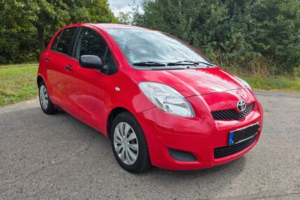 Toyota Yaris 114.700 km 4.990 &euro; Herzberg am Harz 37412