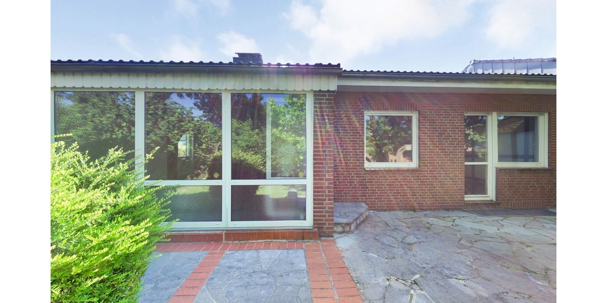WürselenLinden-Neusen - Bungalow-Charme auf schönem Sonnengrundstück - Einfamilienhaus Würselen | Angebot:26991495