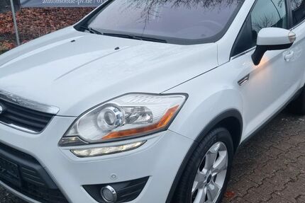 Ford Kuga 61.965 km 11.890 &euro; Hattersheim 65795