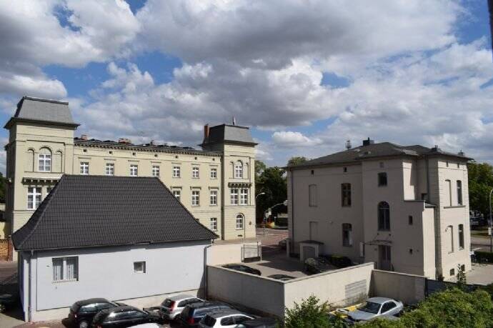 Gewerbeobjekt Köthen - 4 Zimmer, 130 m&sup2;, 500&euro; | Angebot:25728166