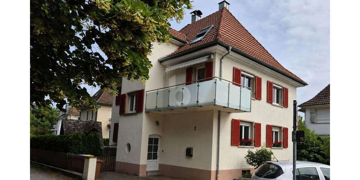 Einfamilienhaus Singen - 9 Zimmer, 195 m&sup2;, 750.000&euro; | Angebot:27034027