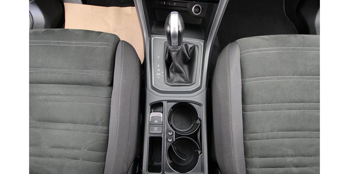 VW Touran 1.6 TDI BMT 7-DSG Comfortline NAVI+ACC 151.032 km 13.900 &euro; Hagenow 19230