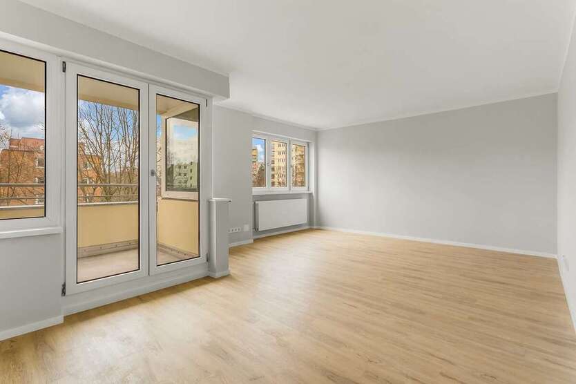 Wohnung zum Mieten in Berlin 1.873 € 79 m² 3.5 zimmer