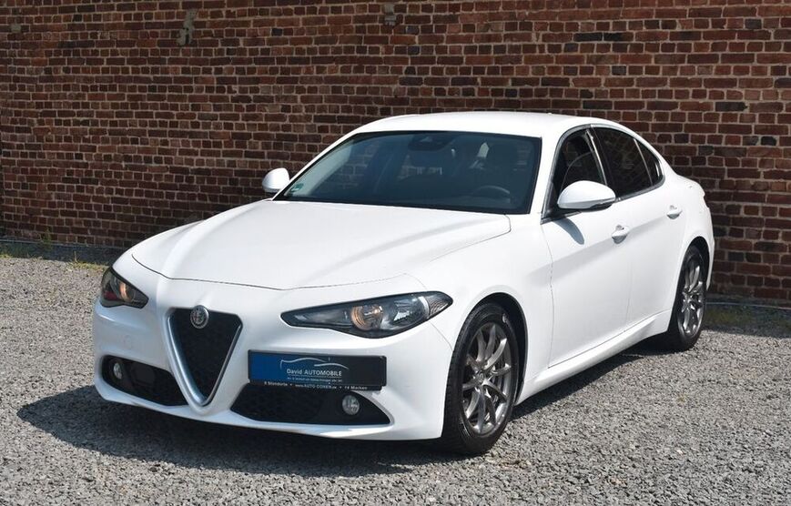 Giulia