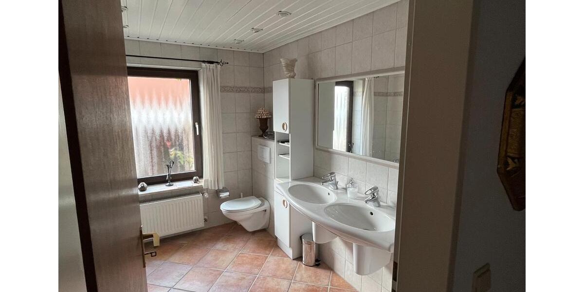 Bungalow Bad Nenndorf - 5 Zimmer, 122 m&sup2;, 449.000&euro; | Angebot:26221994