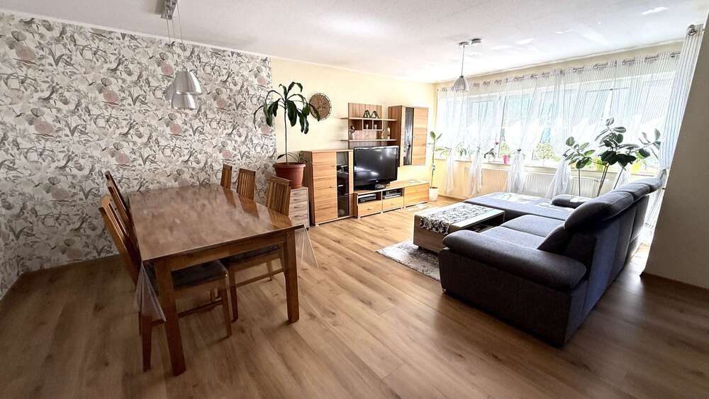 Etagenwohnung Bad Wurzach - 4 Zimmer, 93 m&sup2;, 279.000&euro; | Angebot:26477882