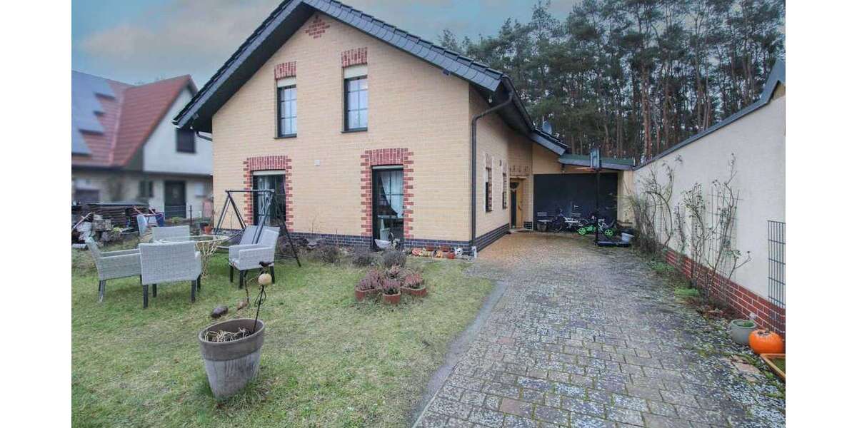 Haus zum Kaufen in Rathenow 455.000 € 204.03 m² 5 zimmer