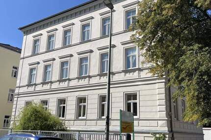 Freiberg! Perfekte Büroetage in einem gepflegten Kulturdenkmal! 4 zimmer