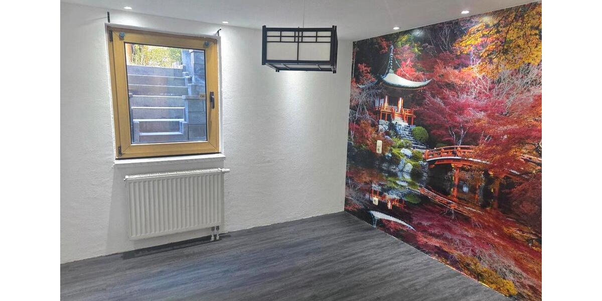Einfamilienhaus Lauingen (Donau) - 8 Zimmer, 180 m&sup2;, 569.000&euro; | Angebot:26990503
