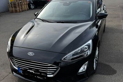 Ford Focus 218.500 km 7.000 &euro; Dietingen 78661