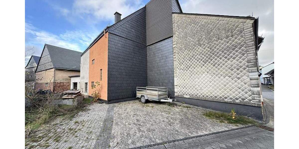 Mehrfamilienhaus, Wohnhaus Kirchberg (Hunsrück) - 8 Zimmer, 204 m&sup2;, 249.000&euro; | Angebot:25800514