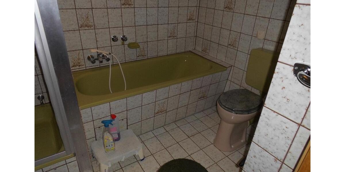 Bauernhaus, Landhaus Radevormwald - 5 Zimmer, 150 m&sup2;, 1.200&euro; | Angebot:24387571