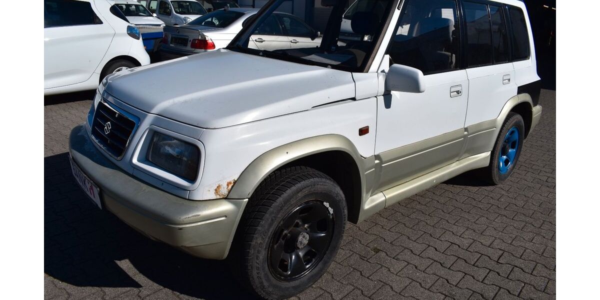 Suzuki Vitara 155.000 km 1.800 &euro; Niederfüllbach 96489