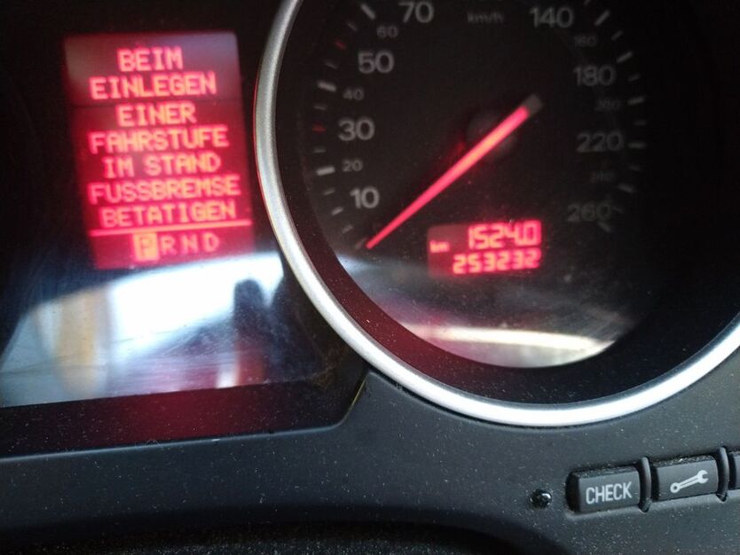 Audi A4 253.200 km 12.000 € Oberndorf am Neckar 78727