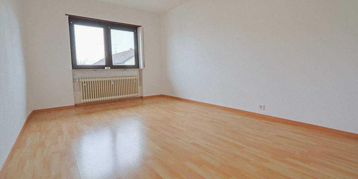Etagenwohnung Schwetzingen - 3 Zimmer, 70 m&sup2;, 850&euro; | Angebot:24850607