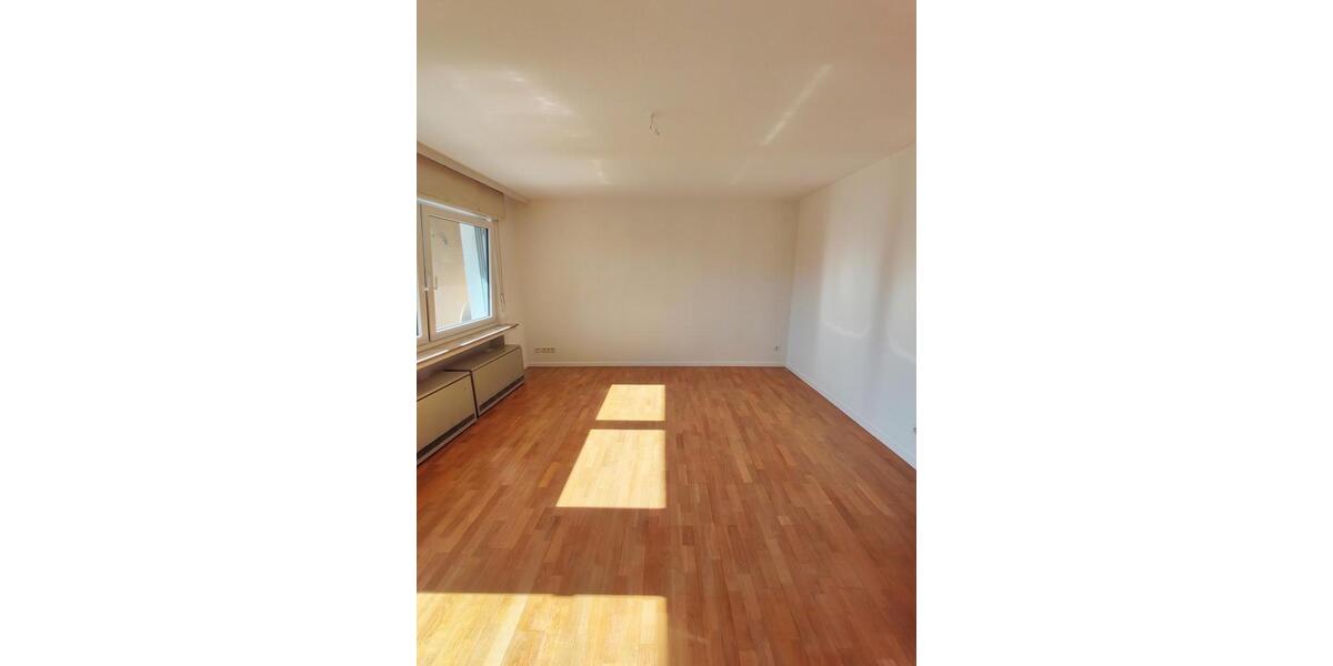 Erdgeschoßwohnung Sprockhövel - 3 Zimmer, 74 m&sup2;, 560&euro; | Angebot:25308667