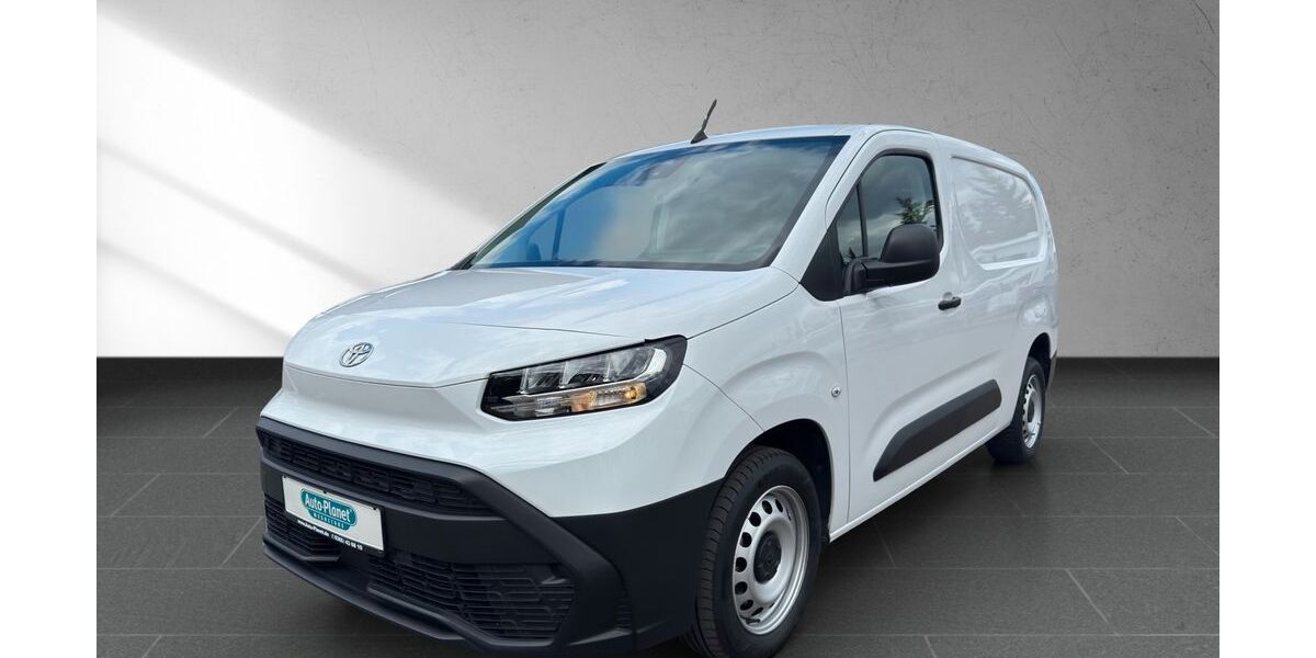 Toyota Proace City 16.721 km 22.990 &euro; Gera 07554