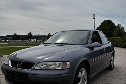 Opel Vectra 171.000 km 1.099 &euro; Himmelkron 95502