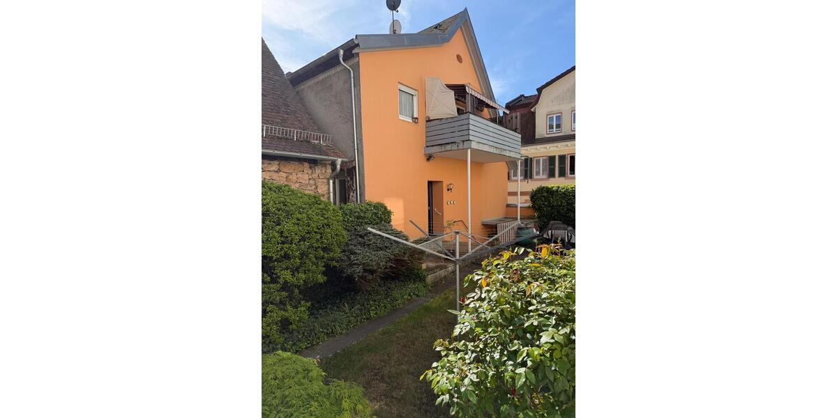 Mehrfamilienhaus, Wohnhaus Weinheim - 9 Zimmer, 239 m&sup2;, 675.000&euro; | Angebot:26374784