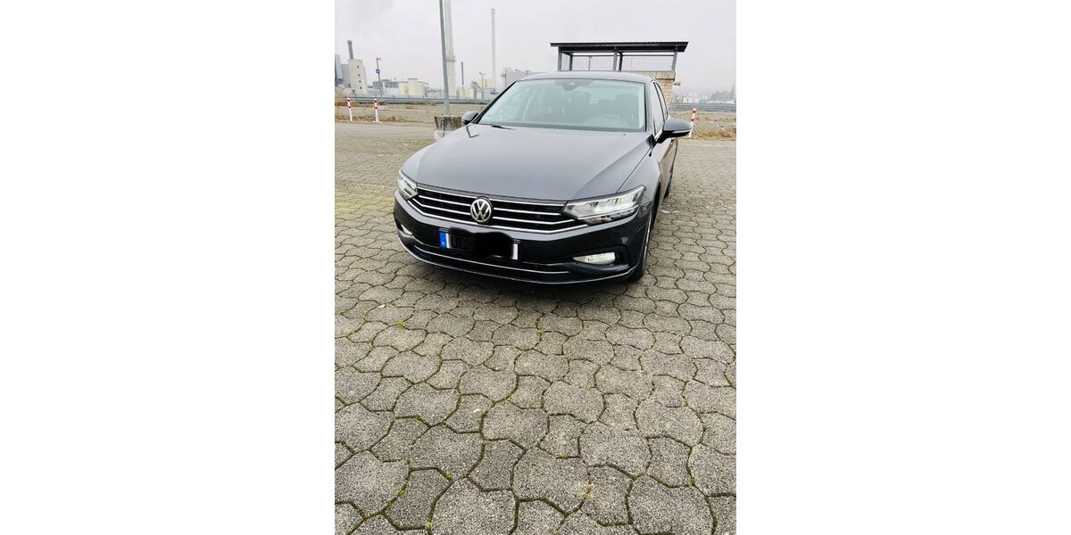 VW Passat 77.500 km 20.850 € Ulm 89077