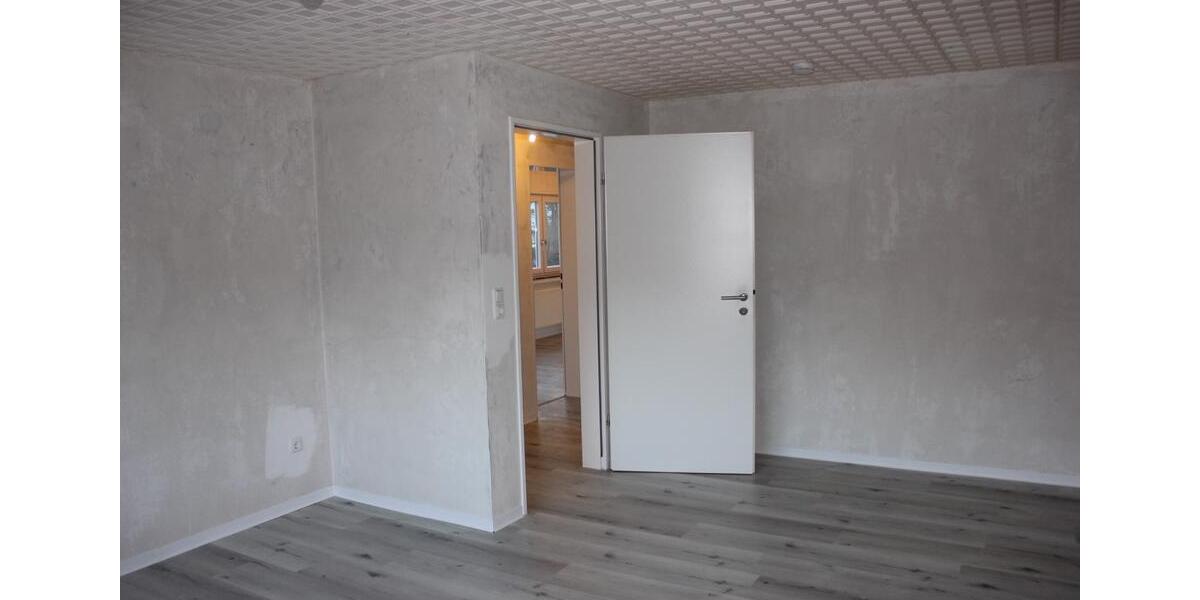 Etagenwohnung Windeck - 2 Zimmer, 60 m&sup2;, 550&euro; | Angebot:26423143