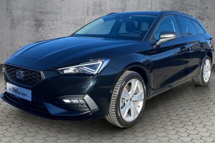 Seat Leon 30.500 km 24.490 &euro; Paderborn 33104