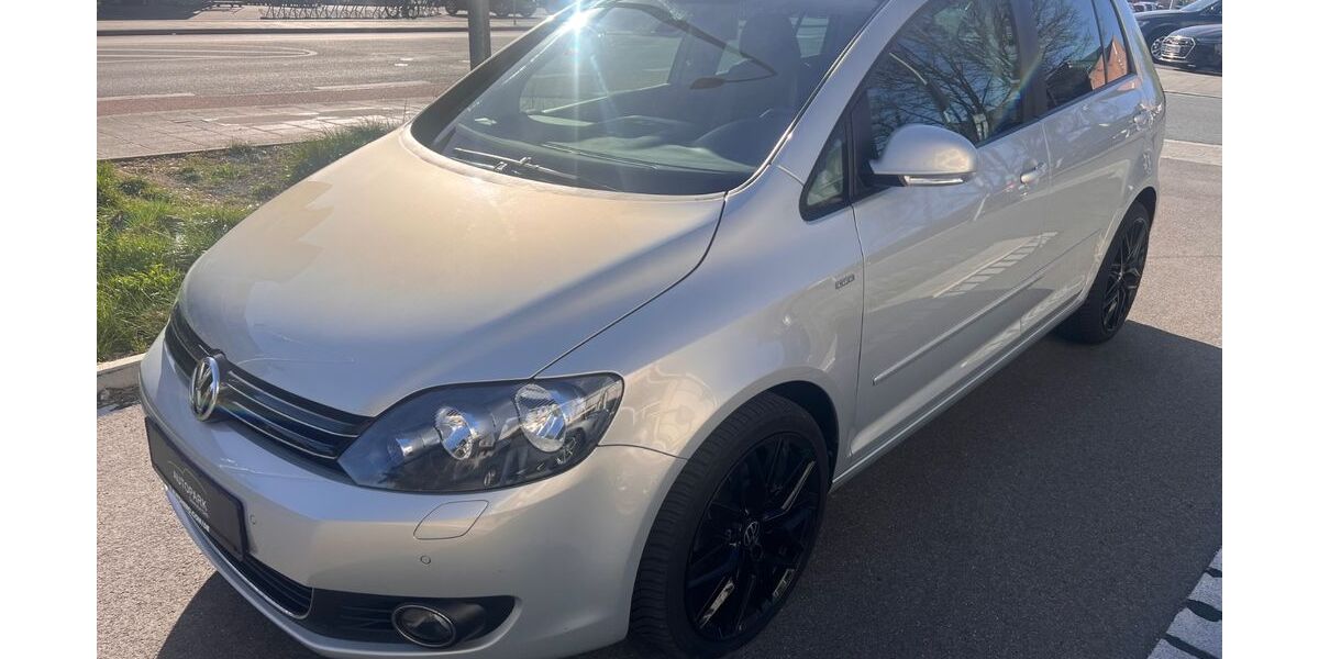 VW Golf 118.000 km 5.900 &euro; Nürnberg 90449