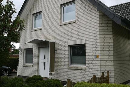 Haus Lotte - 4 Zimmer, 130 m&sup2;, 1.350&euro; | Angebot:26640720
