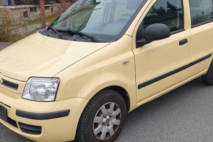 Fiat Panda 82.000 km 2.799 &euro; Coburg 96450
