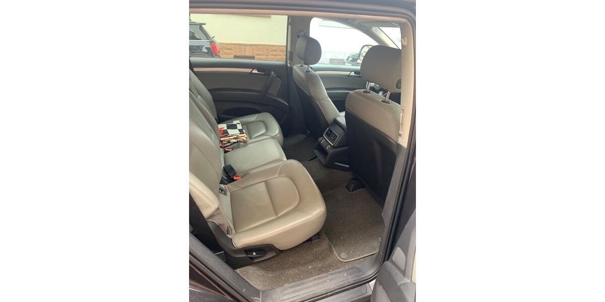 Audi Q7 280.000 km 8.500 &euro; Leimen 69181