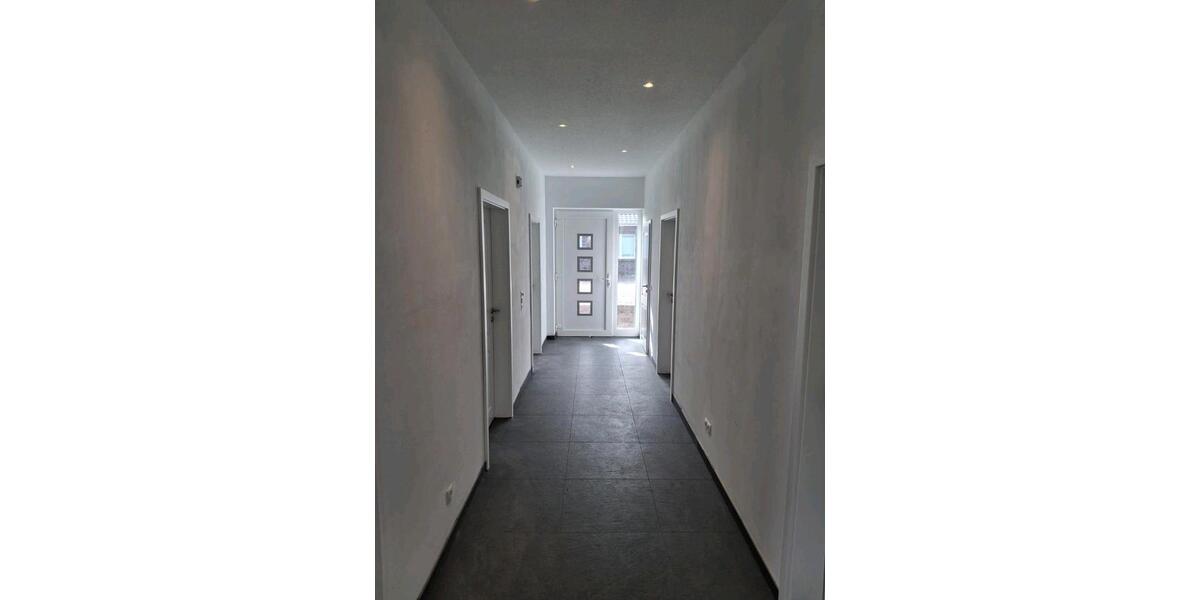 Bungalow Friesoythe - 4 Zimmer, 115 m&sup2;, 1.450&euro; | Angebot:25410116