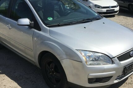 Ford Focus Ambiente,Klima,Tempomat! 153.000 km 850 &euro; Himmelkron 95502