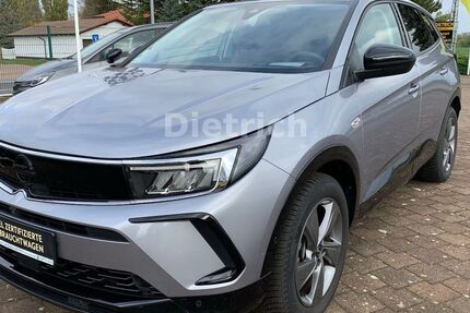 Opel Grandland (X) 11.700 km 25.990 &euro; Salzatal OT Schwittersdorf 06198