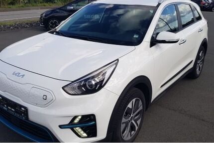 Kia Niro 43.000 km 21.990 € Bruchertseifen 57539