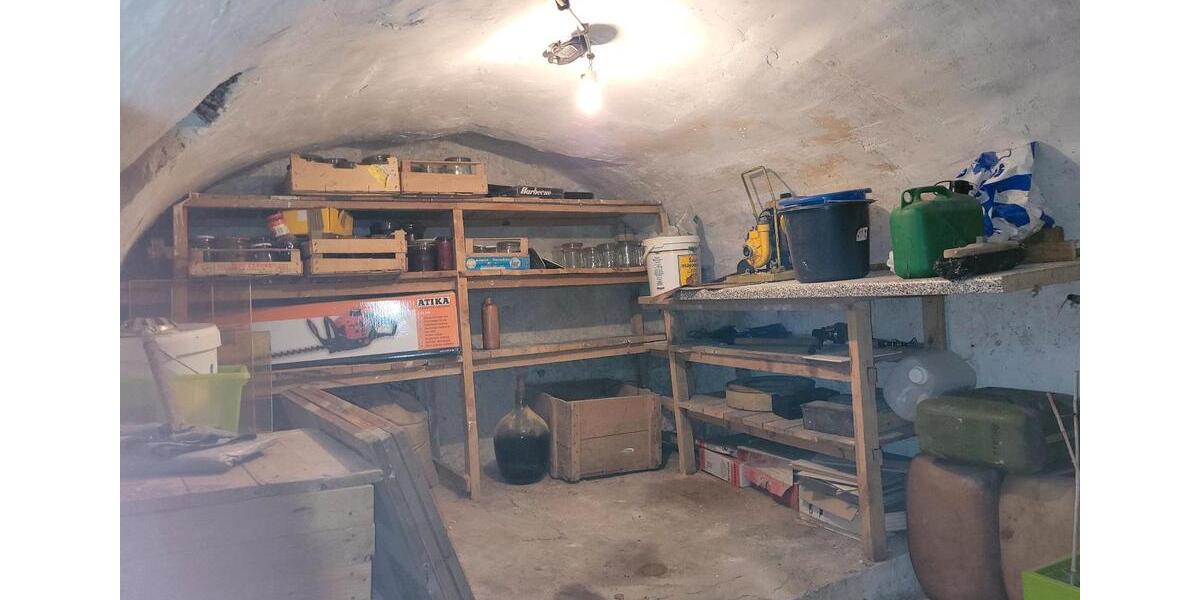 Einfamilienhaus Bastheim - 6 Zimmer, 105 m&sup2;, 44.500&euro; | Angebot:25931722