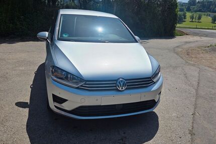 VW Golf Sportsvan 25.000 km 13.900 &euro; Miesbach 83714