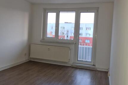 Familienwohnung - 4-Zimmer Wohnung mit Balkon! 4 zimmer