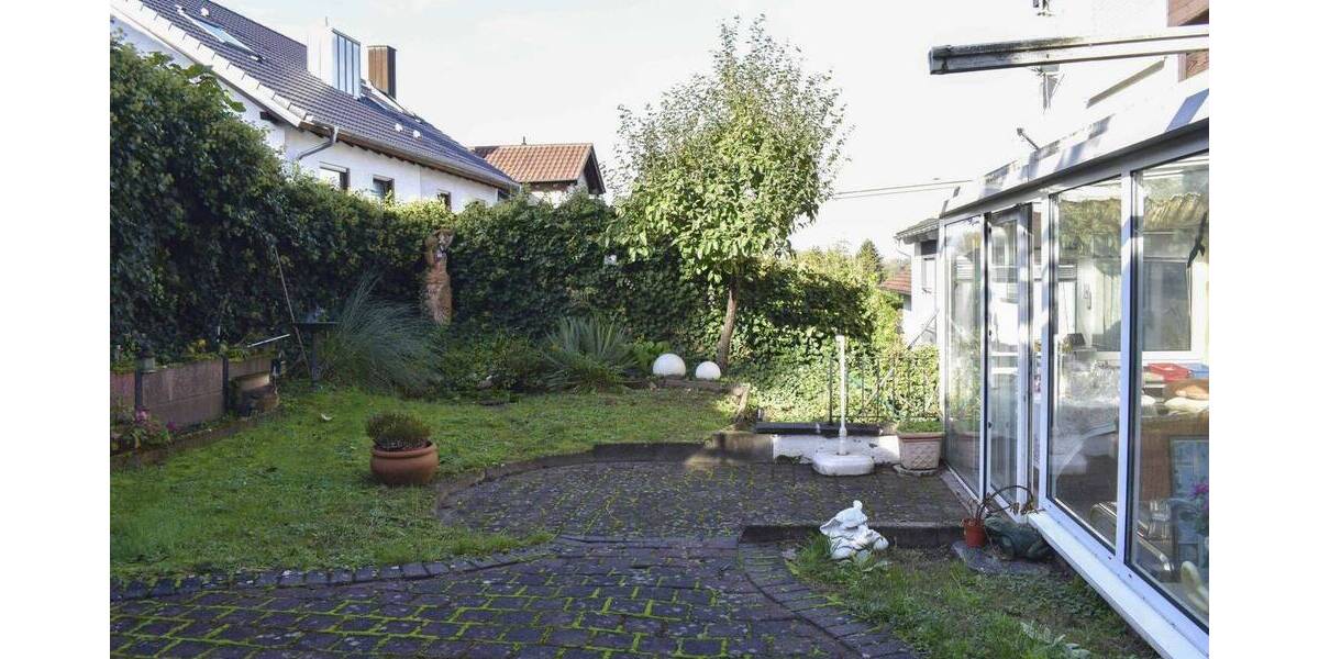 Doppelhaushälfte Bruchsal Untergrombach - 6 Zimmer, 233 m&sup2;, 498.000&euro; | Angebot:26016570