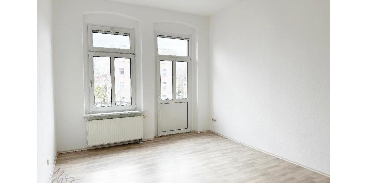 Etagenwohnung Riesa - 2 Zimmer, 73 m&sup2;, 395&euro; | Angebot:26400675