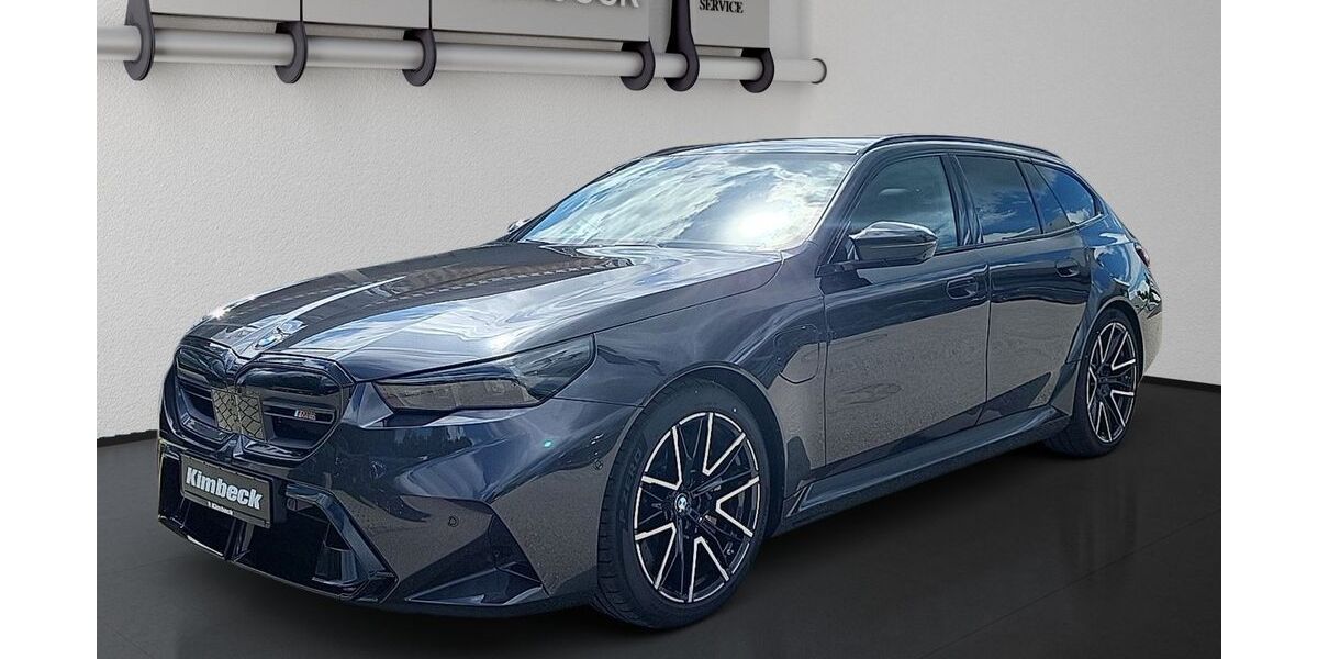BMW M5 3.500 km 122.890 &euro; Eggenfelden 84307