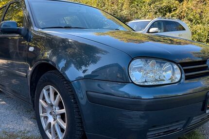 VW Golf 286.700 km 599 € Marbach 71672