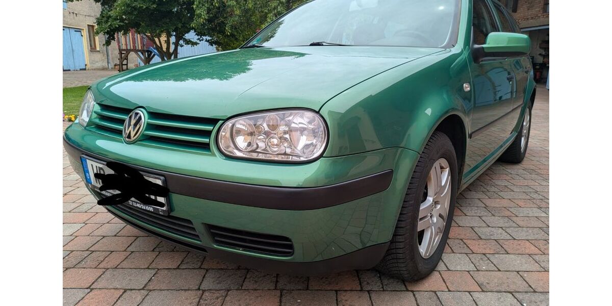 VW Golf 293.000 km 1.950 &euro; Jessen 06917