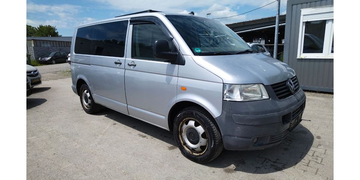 VW T5 Transporter 349.000 km 3.800 &euro; Diepoldshofen 88299