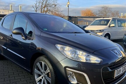 Peugeot 308 1.6 Turbo Allure/2Hd/Scheckh. 108.000 km 6.590 &euro; Frankfurt 60386